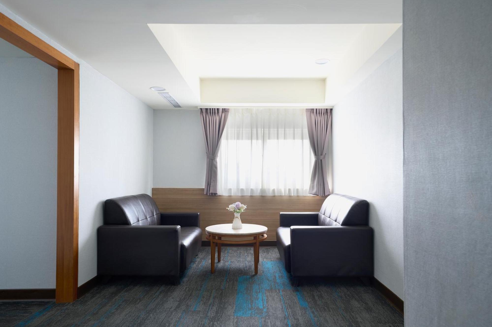 華麗大飯店ferrary Hotel Taipei Esterno foto