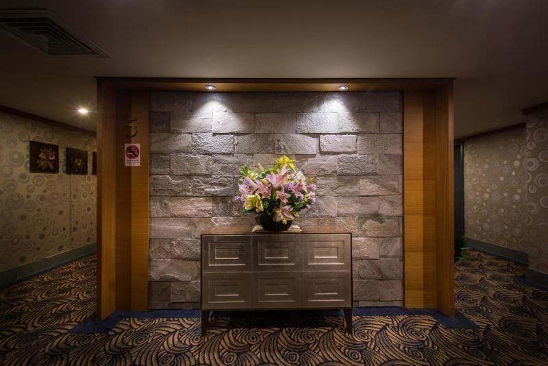 華麗大飯店ferrary Hotel Taipei Esterno foto