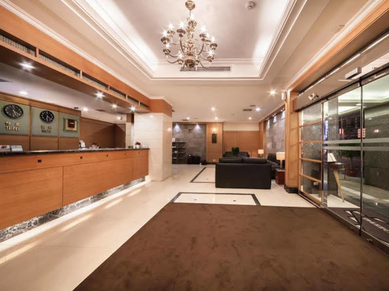 華麗大飯店ferrary Hotel Taipei Esterno foto